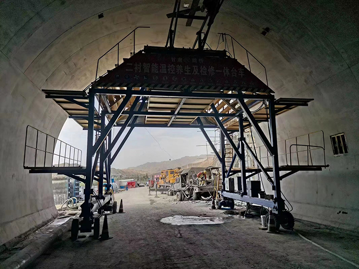 布料機、大型布料機、行走式布料機、圓筒布料機、行走式液壓布料機、移動式液壓布料機、電動布料機、手動布料機、梁場專用液壓布料機